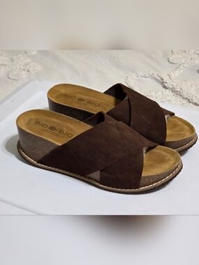 Bio Bio Chocolate Suede Cork Platform Sandals, Near New Sz 40 (9-9.5) Boho-Chic